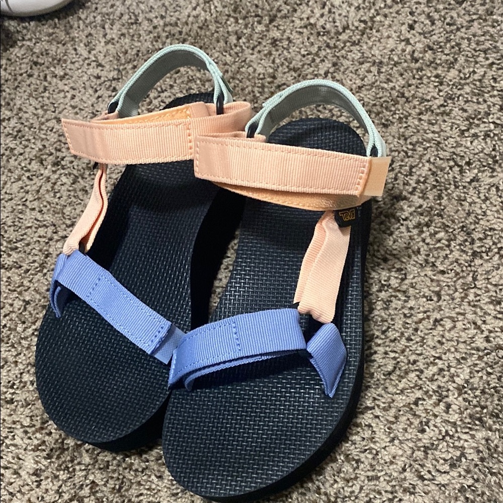 Teva Women's Sandals - Blue, Peach, and Light Green Size 8